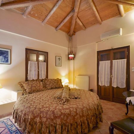 Archontiko Art Hotel Galaxídhion Pokój zdjęcie