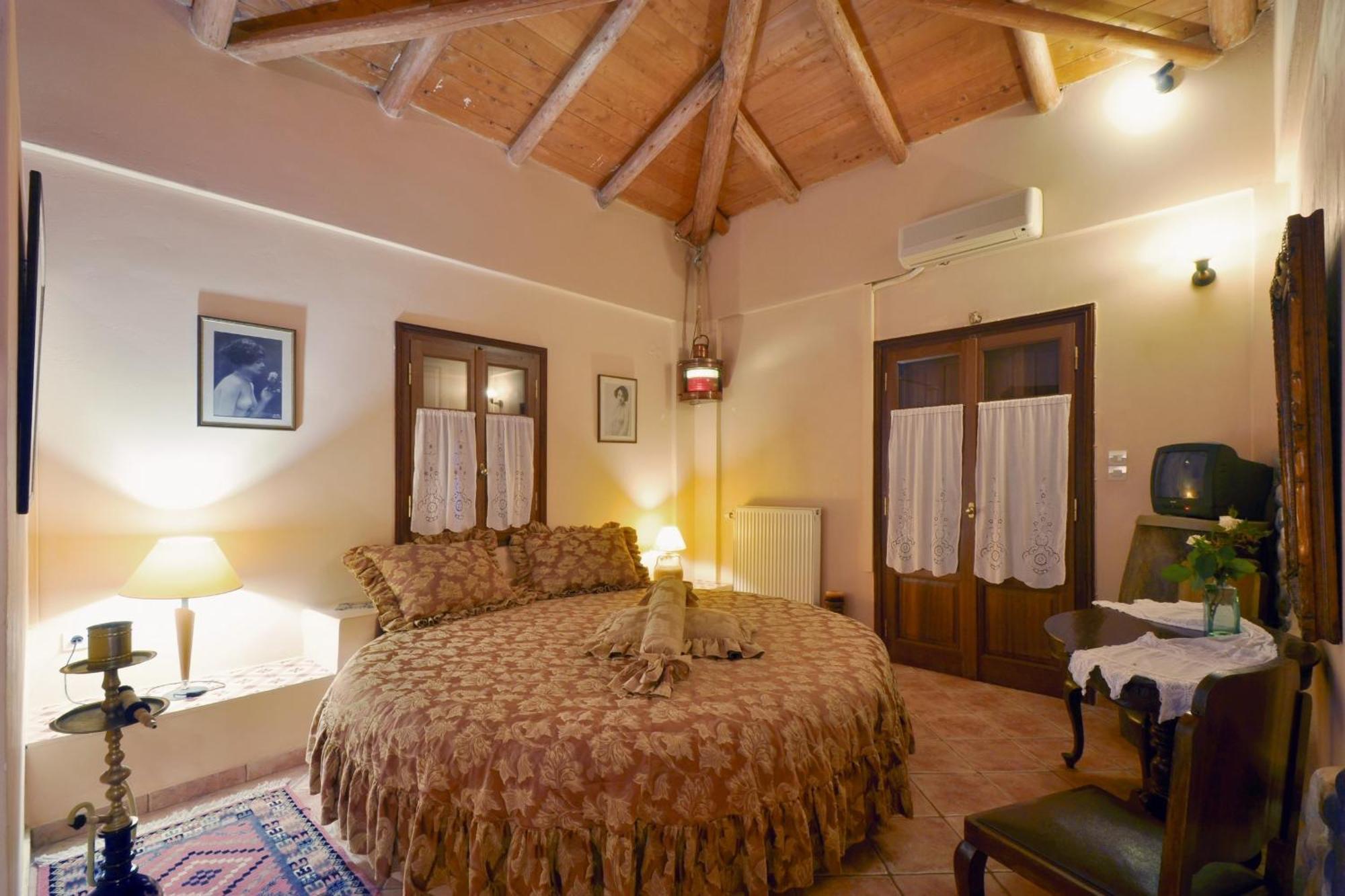 Archontiko Art Hotel Galaxídhion Pokój zdjęcie